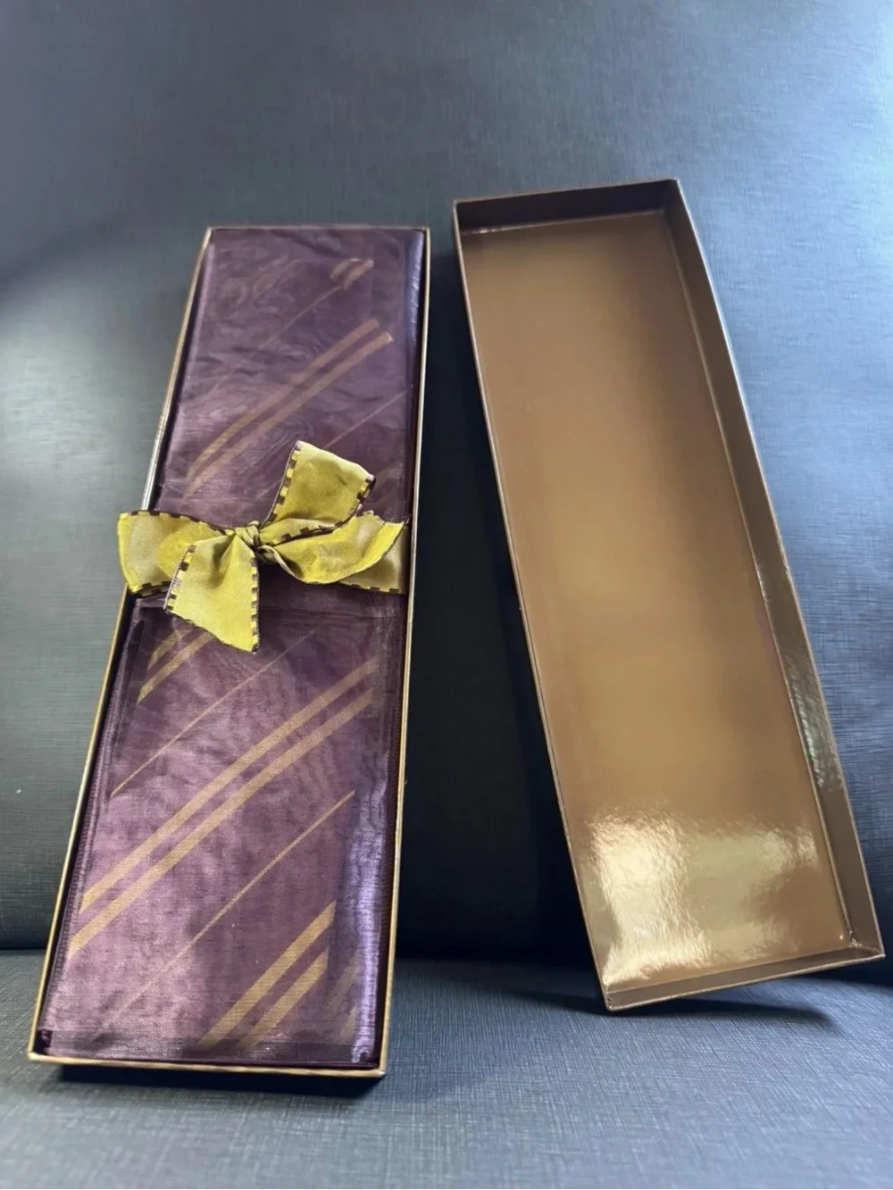 Harry Potter Gryffindor Tie Madam Malkin Warner Bros Licensed w/ Box